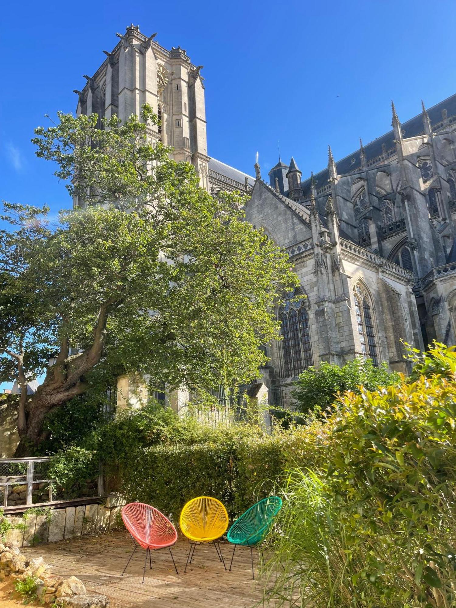 Chambres D'Hote - Maison Des Ecrivains - 50 M De La Cathedrale Et Place Des Jacobins Льо Ман Екстериор снимка