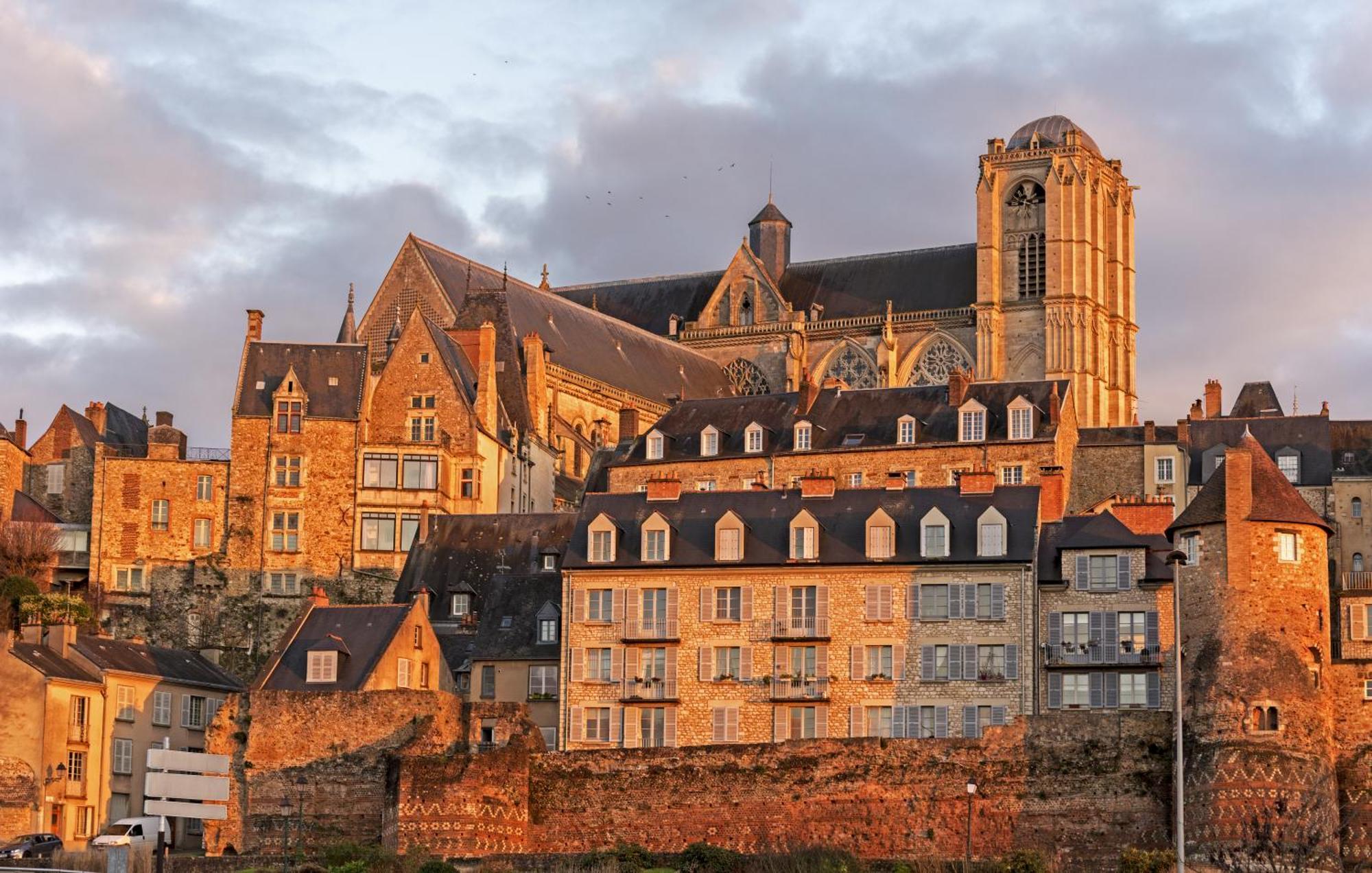 Chambres D'Hote - Maison Des Ecrivains - 50 M De La Cathedrale Et Place Des Jacobins Льо Ман Екстериор снимка